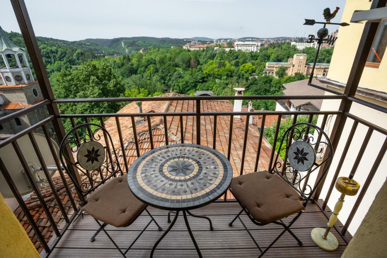 Historic Apartment In The Heart Of The City Veliko Tŭrnovo Eksteriør bilde