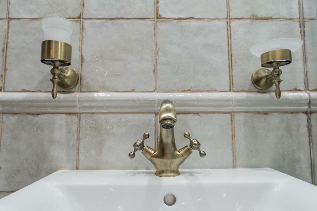 Historic Apartment In The Heart Of The City Veliko Tŭrnovo Eksteriør bilde